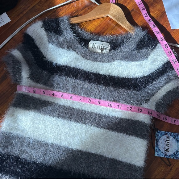 Nwt Fl&l knits striped sweater dress - Picture 6 of 7